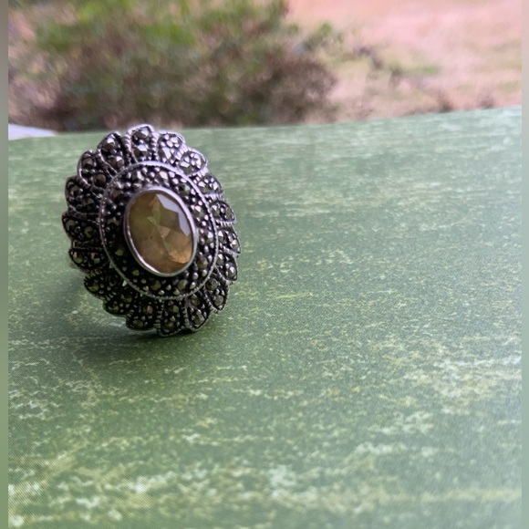 Vintage 925 Sterling Silver Oval-Shaped Citrine Gemstone Ring w/ Marcasite Sz 6 - Picture 15 of 16